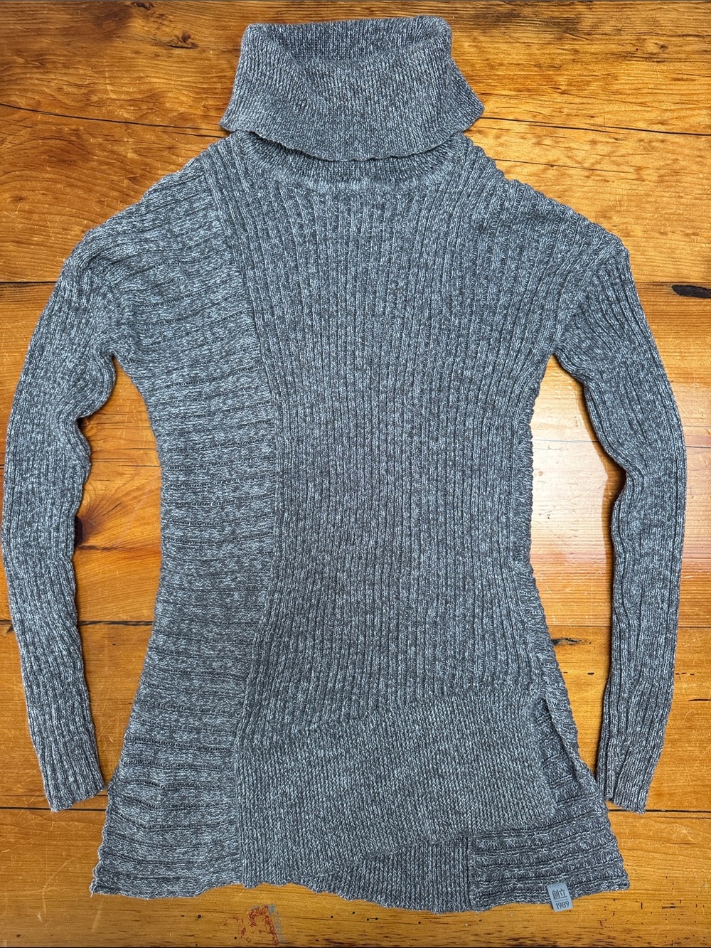 Women's Gray Ribbed Turtleneck Sweater